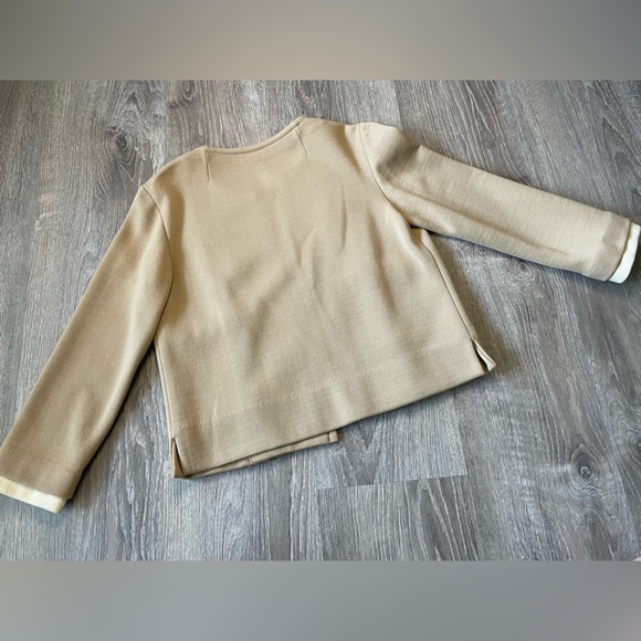 Vintage Union Made Tan Women’s Sweater Jacket - Picture 4 of 6